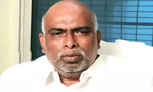 డొక్కా మాణిక్యవరప్రసాద్