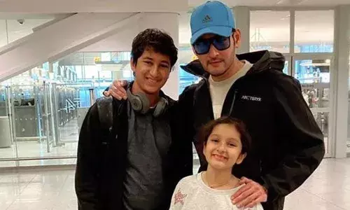 హిట్ కొట్టాడు.. ఫ్లైట్ ఎక్కాడు