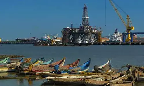 కాకినాడ