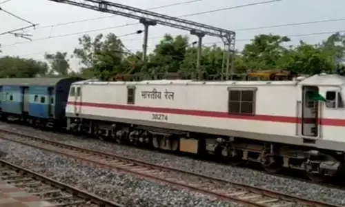 ప్రత్యేక రైళ్లు