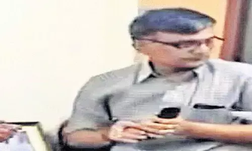 బొల్లినేని శ్రీనివాస్ గాంధీ