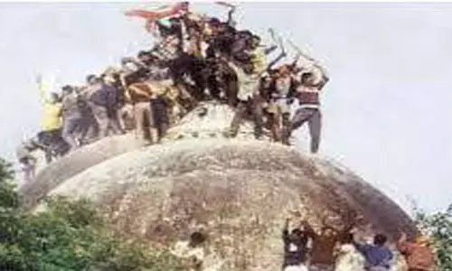 బాబ్రీ మసీదు