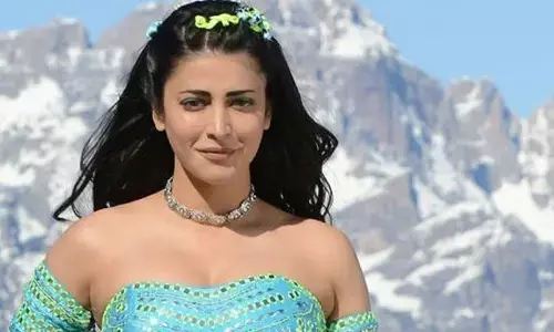 తండ్రి తండ్రే.. రాజకీయం.. రాజకీయమే!!