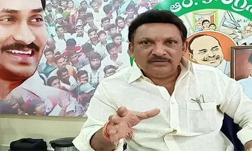 grandhi srinivas, ex mla, resign, ycp